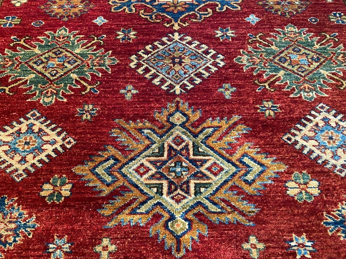 FINE SUPER KAZAK RUG 5'.1"X6'.8" - 3