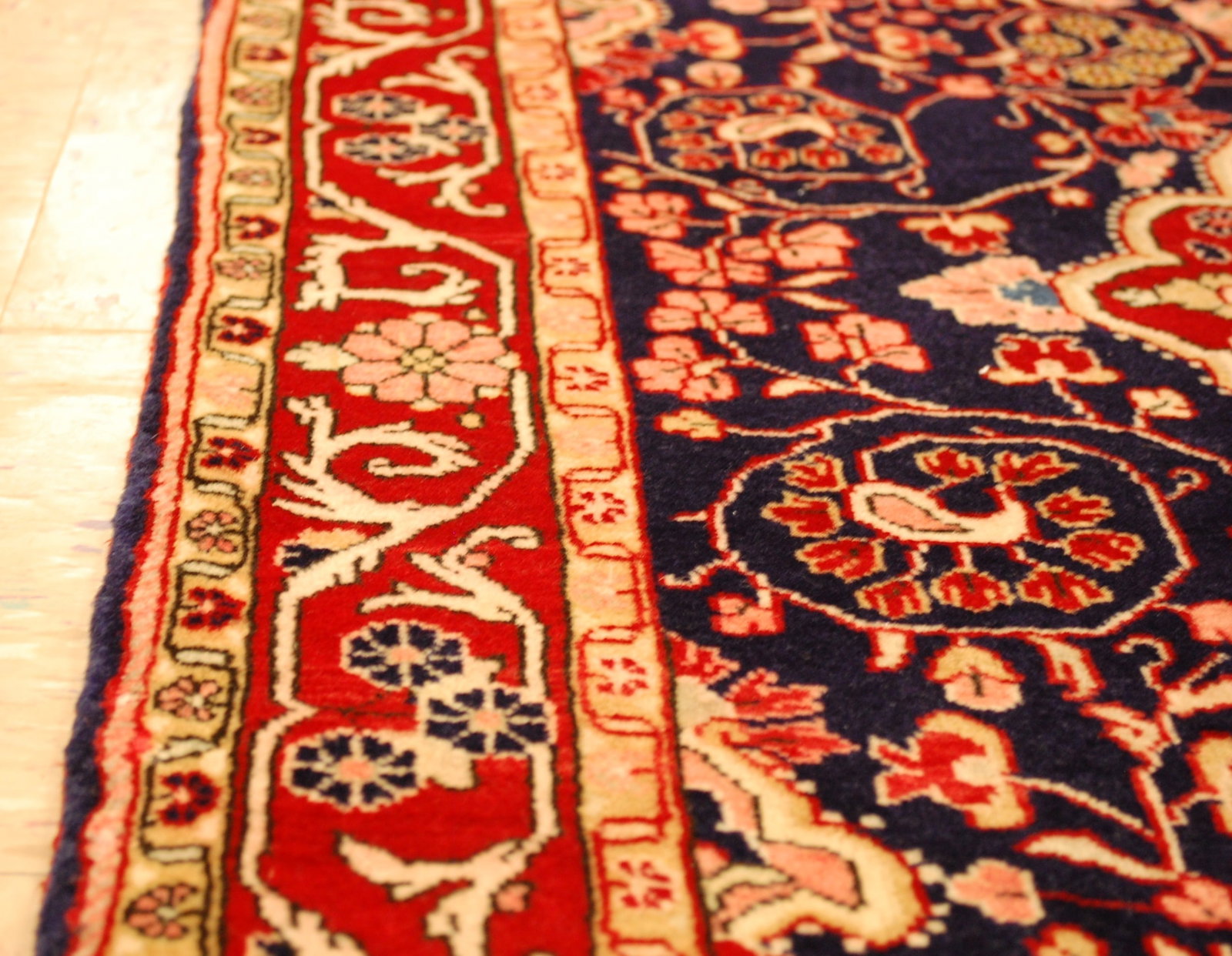 PERSIAN SARUK RUG 3' 6" x 5' 6" - 9