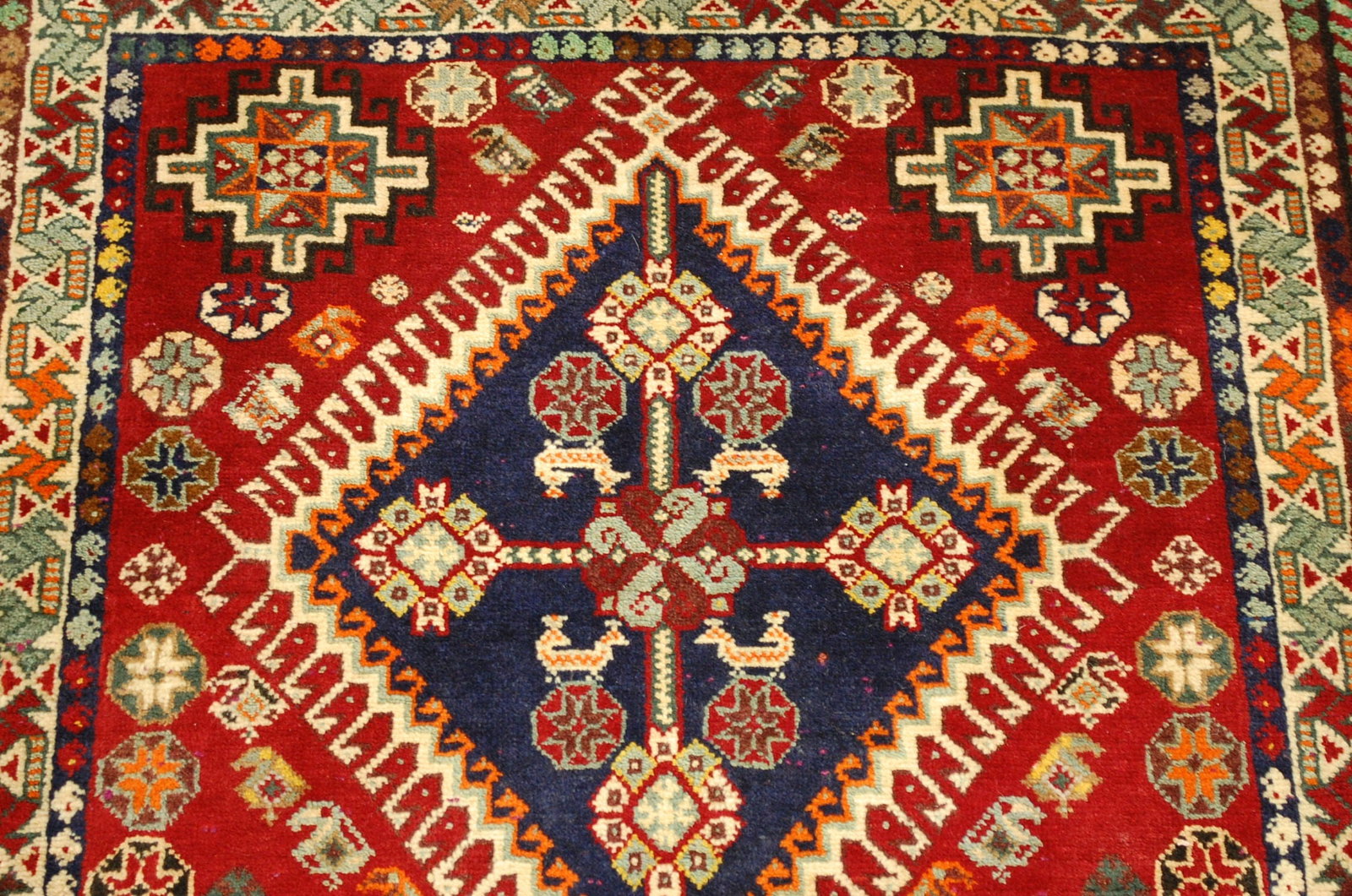 Persian SHIRAZ RUG 2'8"x4'11" - 2