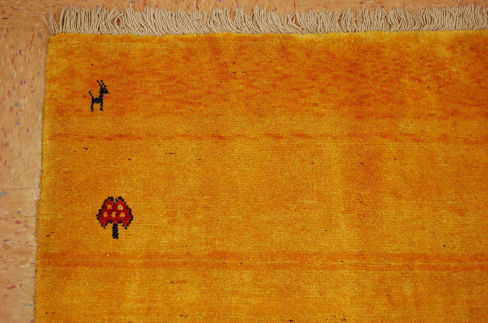 Persian SHIRAZ RUG 3.8x4.10 - 4