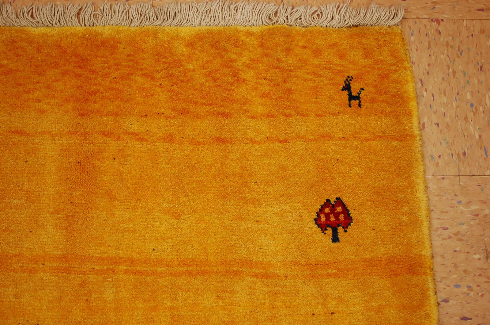 Persian SHIRAZ RUG 3.8x4.10 - 5