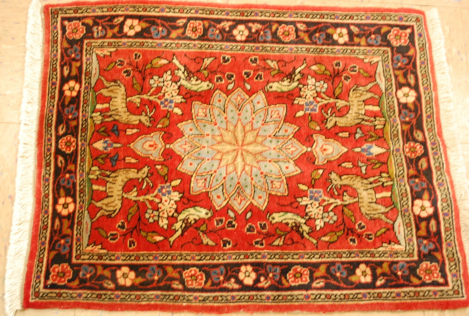 BIJAR RUG 2' x2'6" - 7