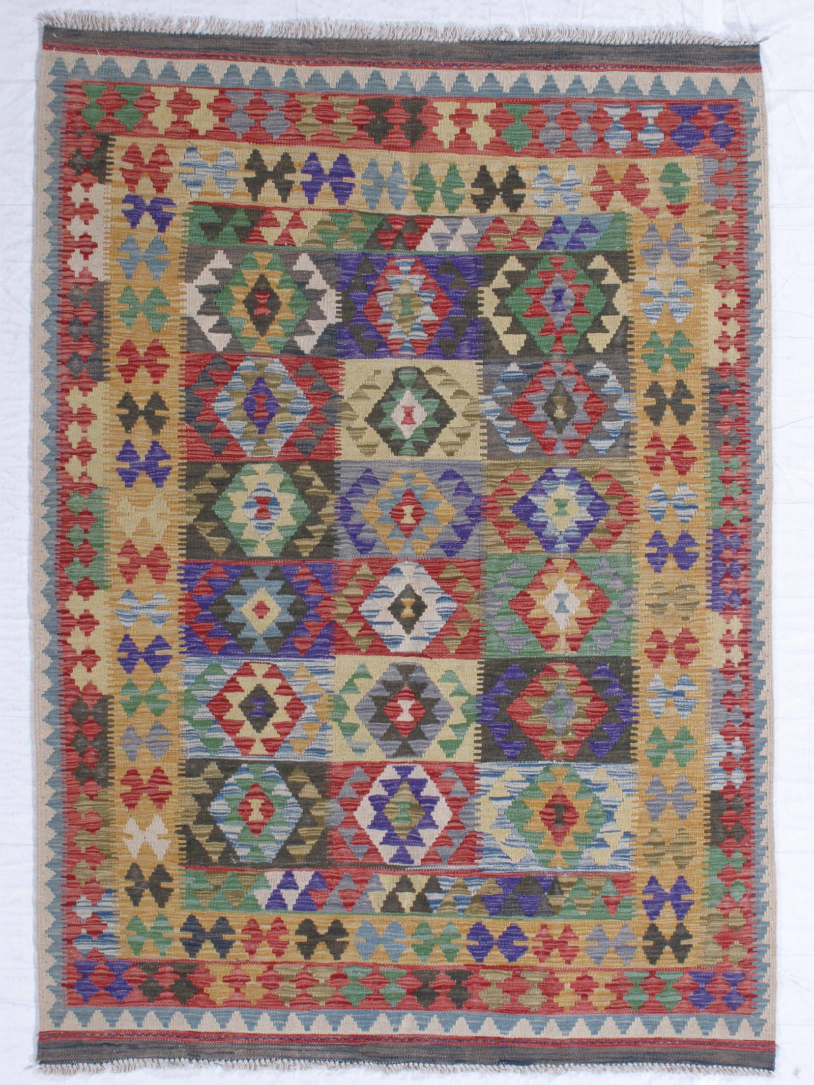 Kelim 4.8x6.7: Title:Kelim 4.8x6.7 Origin:Afghanistan Year:New Materials:wool Size:4.8x6.7 Description:Kelim Reserve: $200.00 Shipping: Domestic: Flat-rate of $70.00 to anywhere within the contiguous U.S
