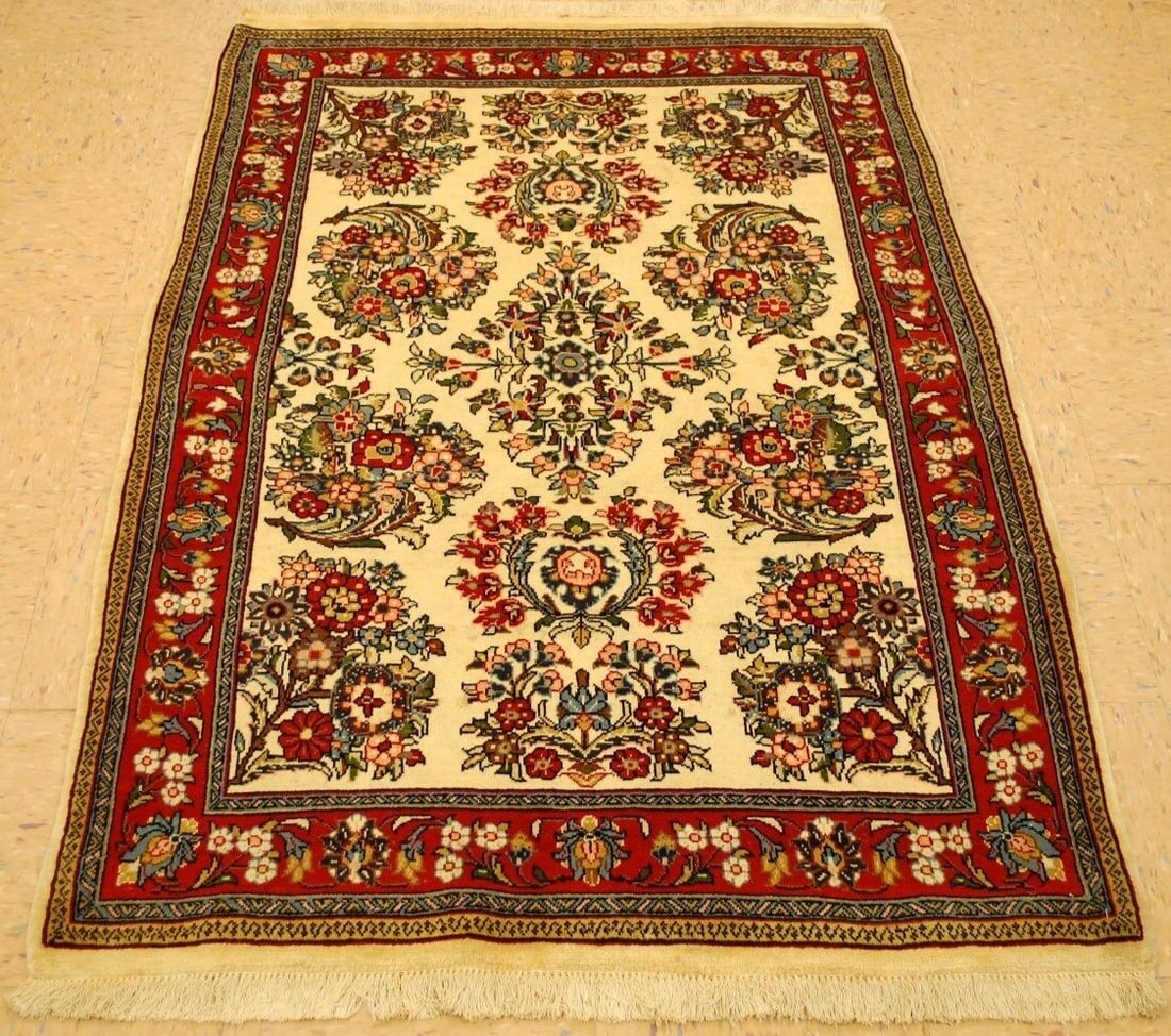 PERSIAN SARUK RUG 3.7x5.2: Title: PERSIAN SARUK RUG 3.7x5.2 Description:FINE ANTIQUE HIGHLY DETAILED AUTHENTIC HANDKNOTTED PERSIAN SARUK RUG with a unique size of 3' 7" x 5' 2" Delicately Detailed floral field pattern sorounded