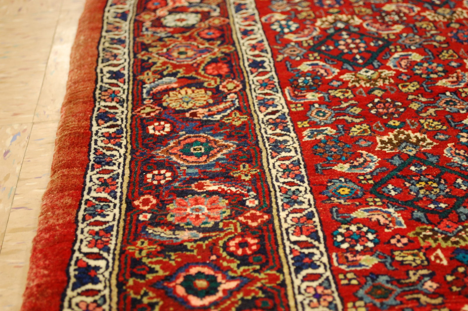PERSIAN-BIJAR RUG 3'6" x 5'6" - 8