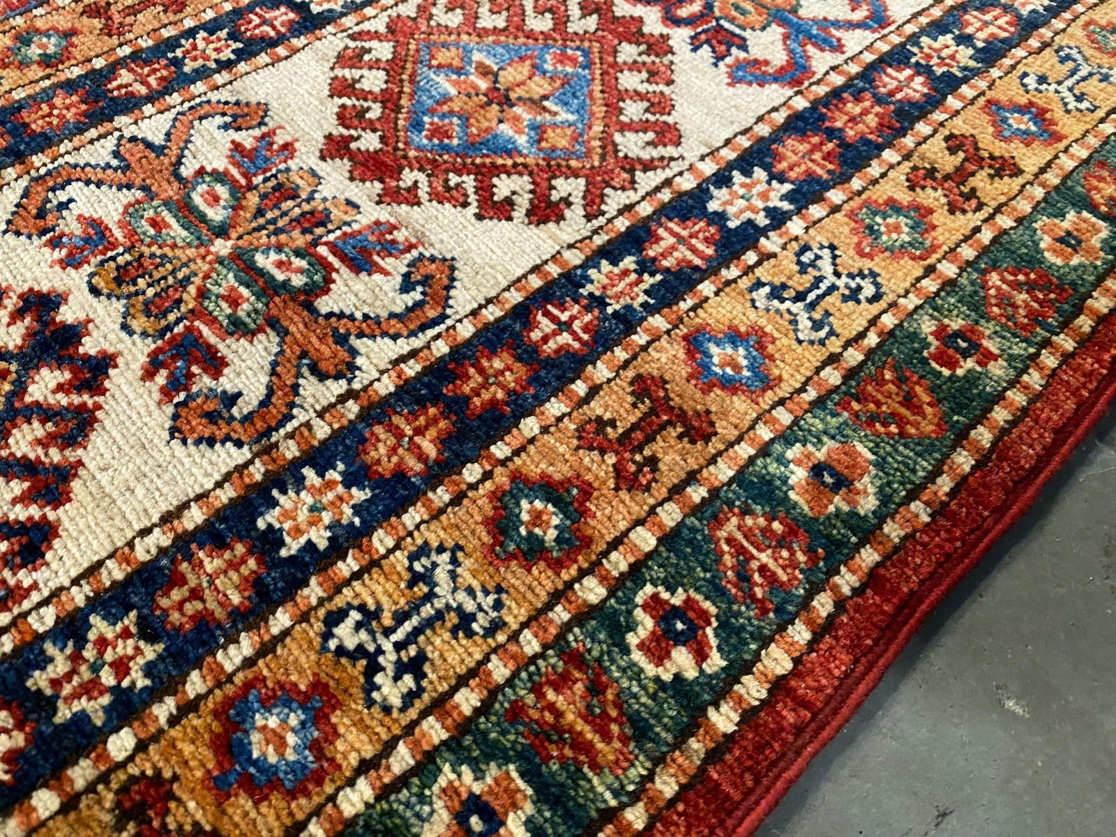 EXQUISITE FINE SUPER KAZAK RUG 8'.2"x11'.2" - 7