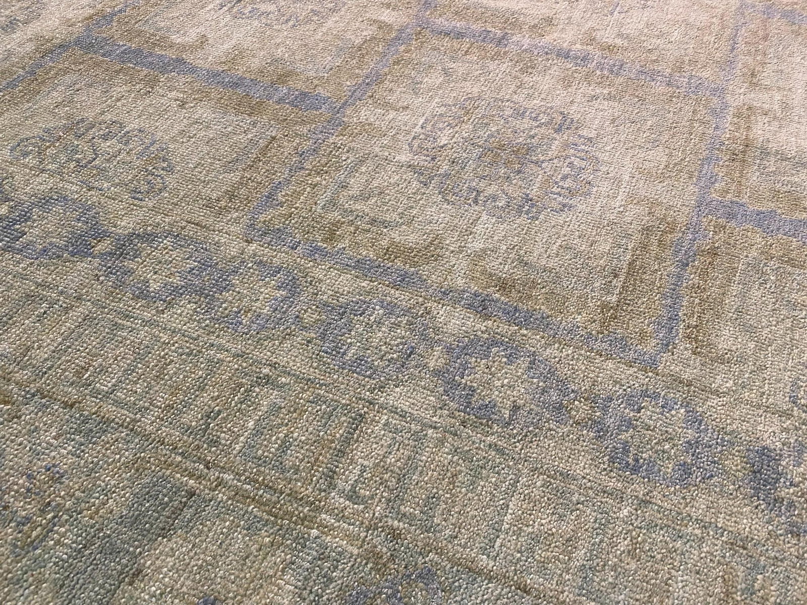 Fabulous Oushak Rug 7'.8" x9'.8" - 9