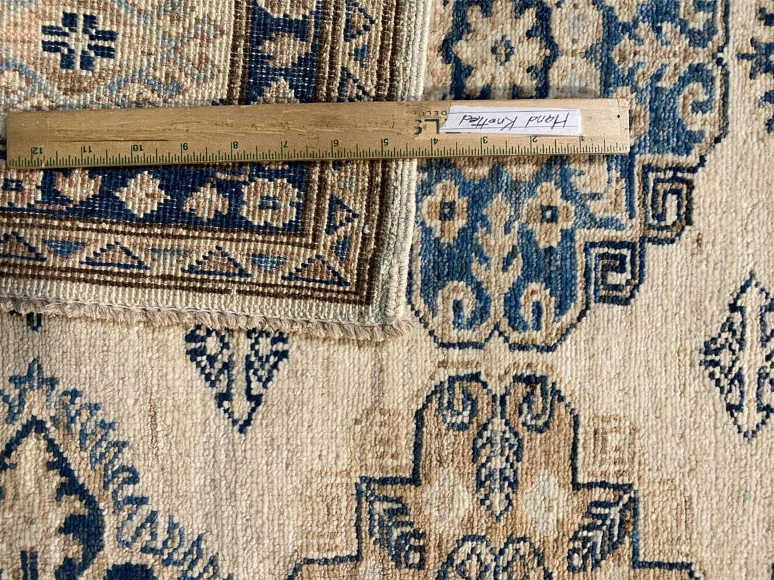 FINE HAND SUPER KAZAK RUG 5'.2"X6'.8" - 9