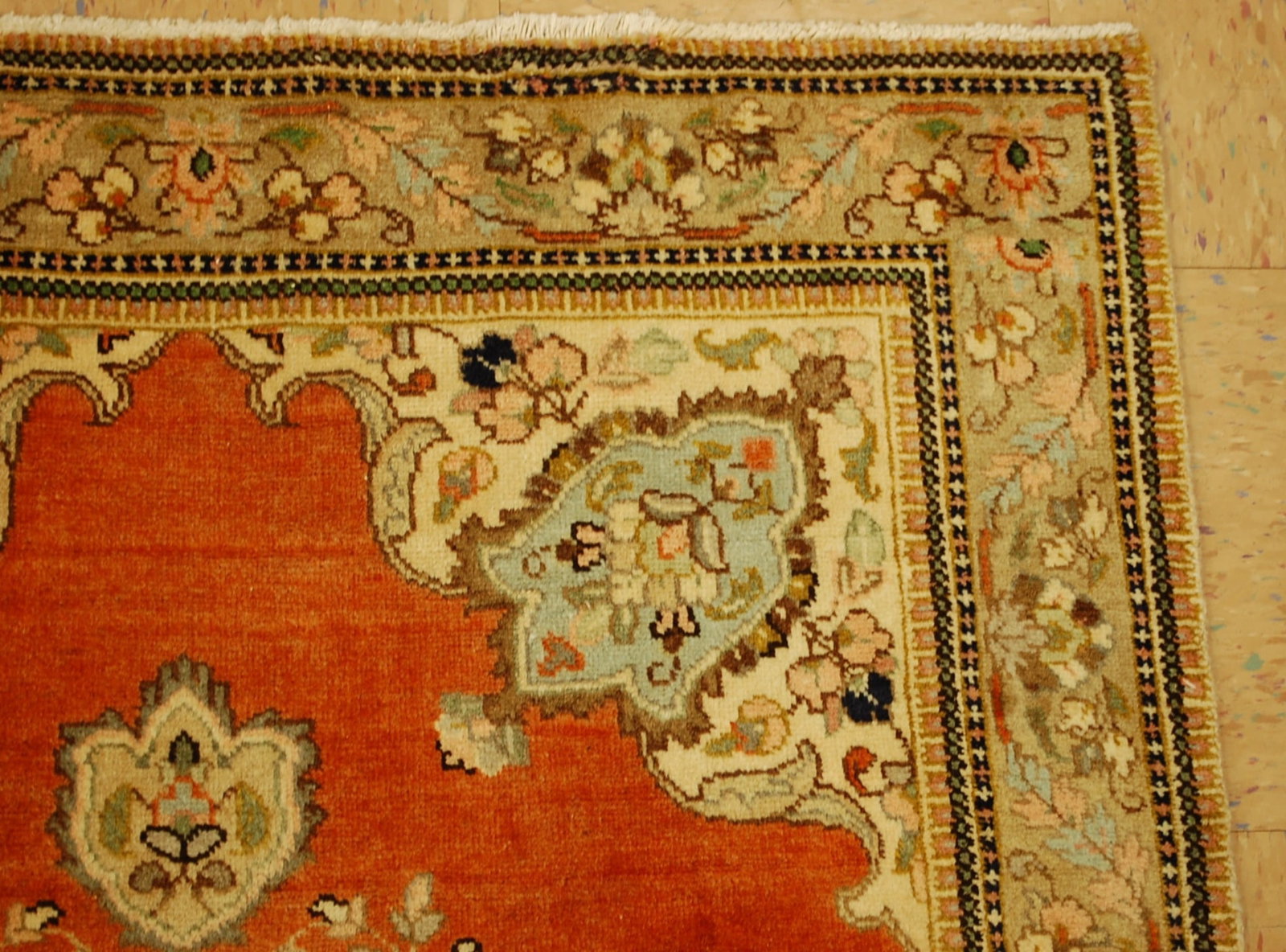 PERSIAN TABRIZ RUG 3.6x4.10 - 6