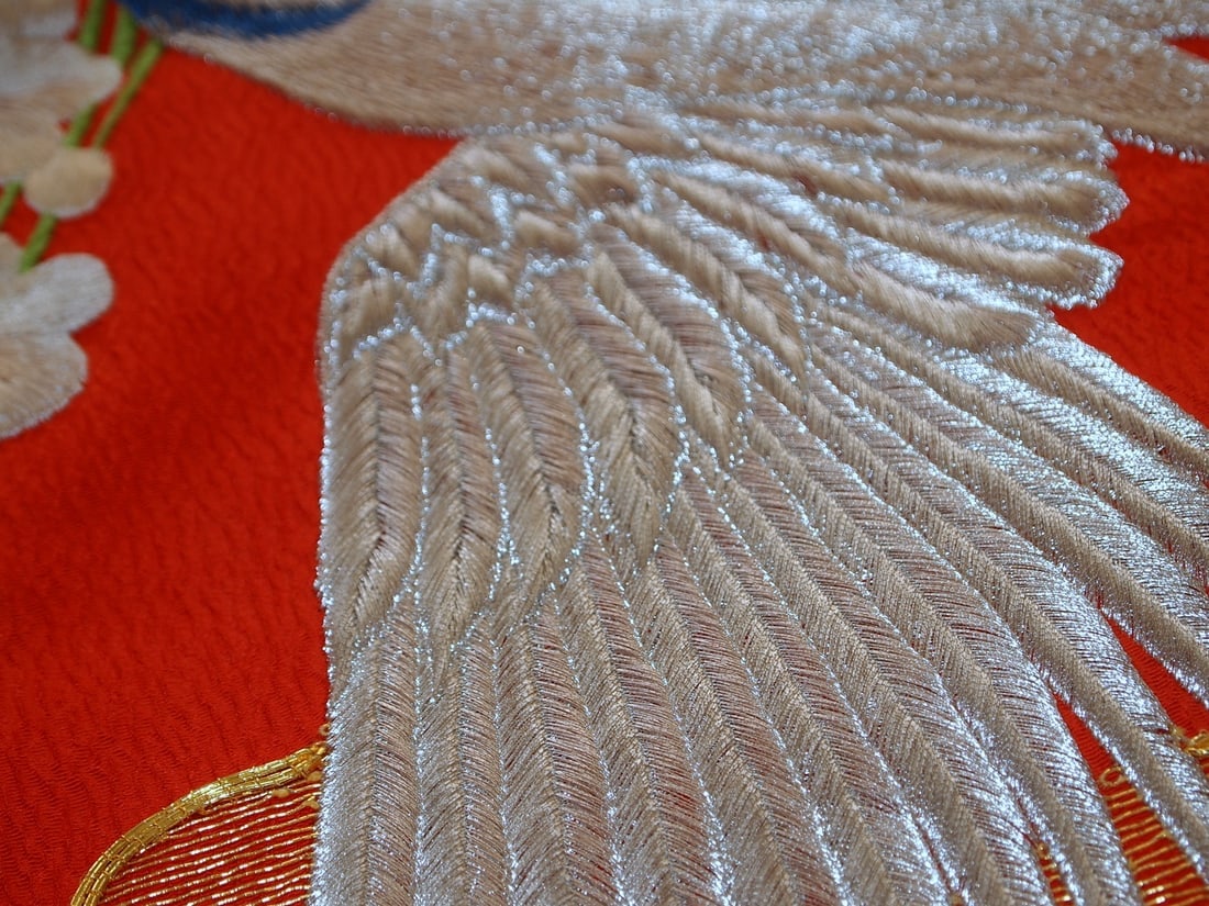 Handmade vintage Japanese silk wall embroidery 1' x 6.9' (32cm x 213cm) 1980s - 5