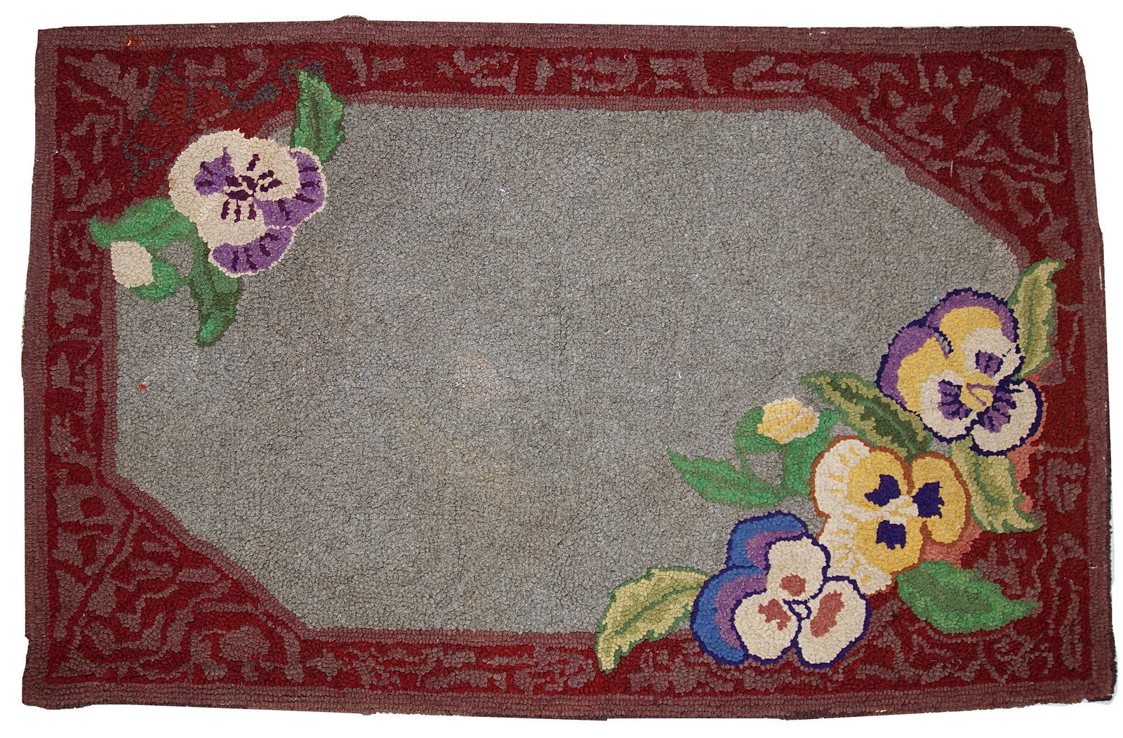 Handmade antique American hooked rug 2' x 3.3' ( 64cm x 102cm ) 1920s: Title:Handmade antique American hooked rug 2' x 3.3' ( 64cm x 102cm ) 1920s Origin:USA Dimension:2' x 3.3' ( 64cm x 102cm ) Materials:wool Year:1920s Description:Antique decorative American hooked rug