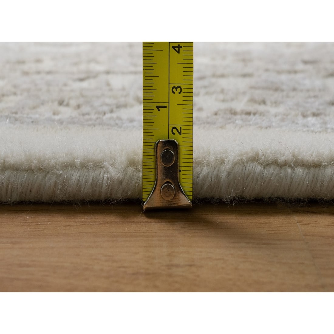 White Wool and Plant Based Silk Hand Knotted 200 KPSI Oriental Rug - 10