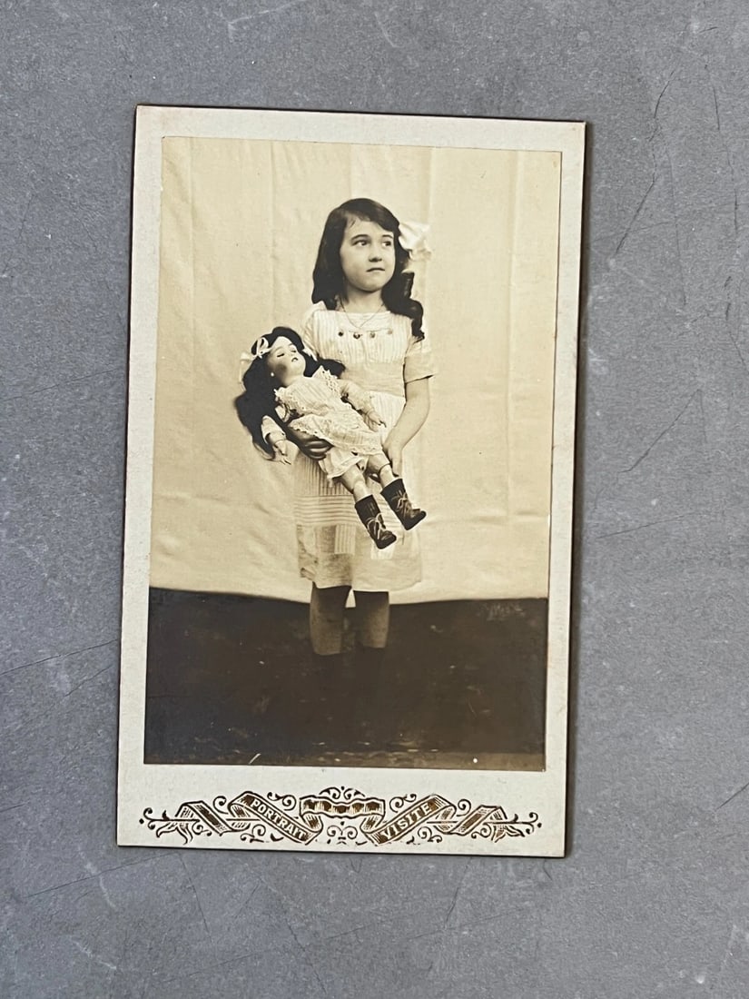Antique CDV Photo Portrait Girl, Child, Toys, Doll Photograph 1902 - 2