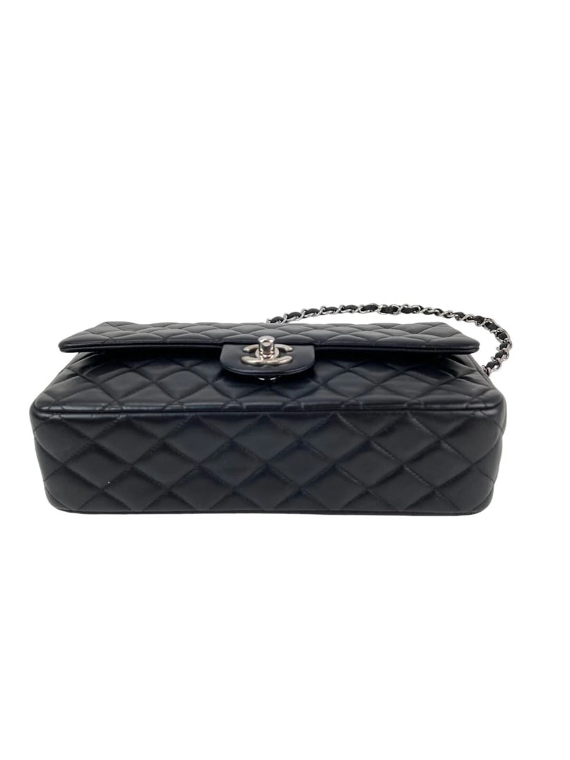 Chanel Quilted Lambskin Valentine Crystal Charms MM Single Flap Black Bag L - 9