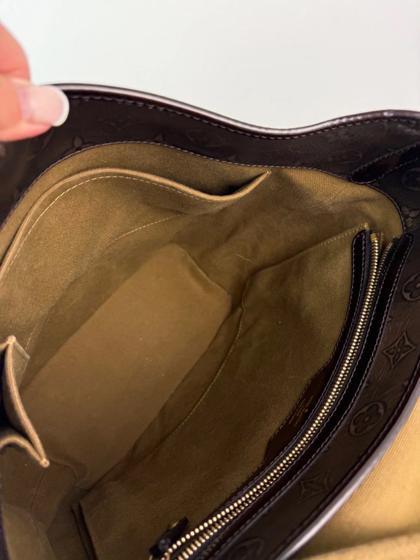 Louis Vuitton Vintage Bronze Monogram Sergeant GM Shoulder Bag - 7