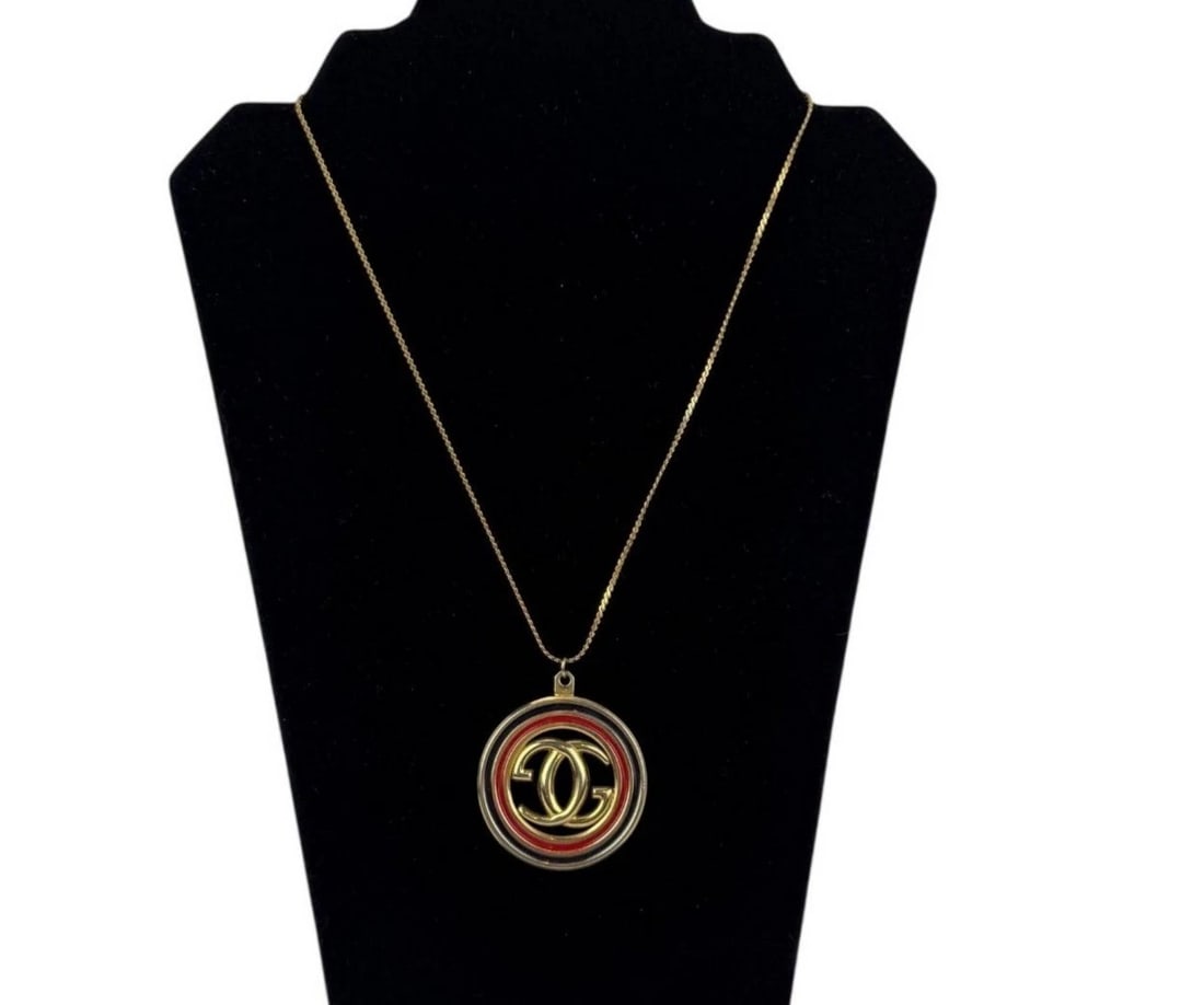 Gucci Interlocking G Pendant Gold Tone Vintage Necklace - 2