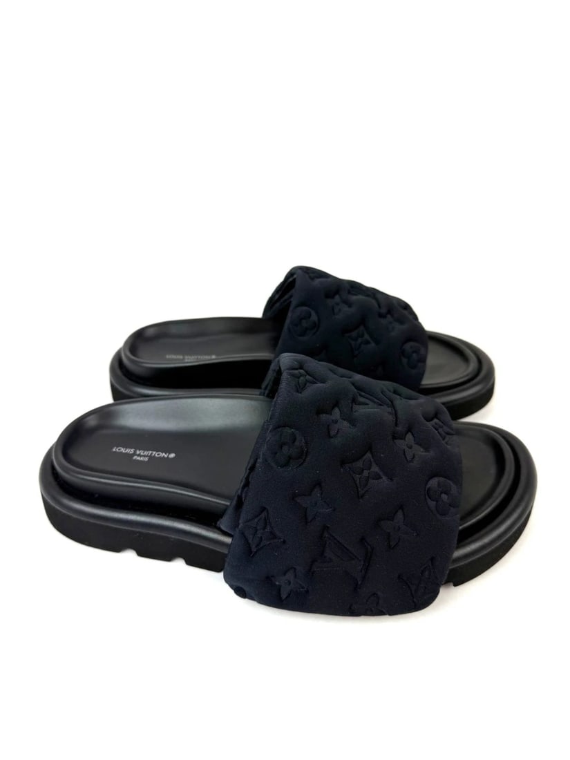 LOUIS VUITTON Pool Pillow Mules Slides Shoe - 6