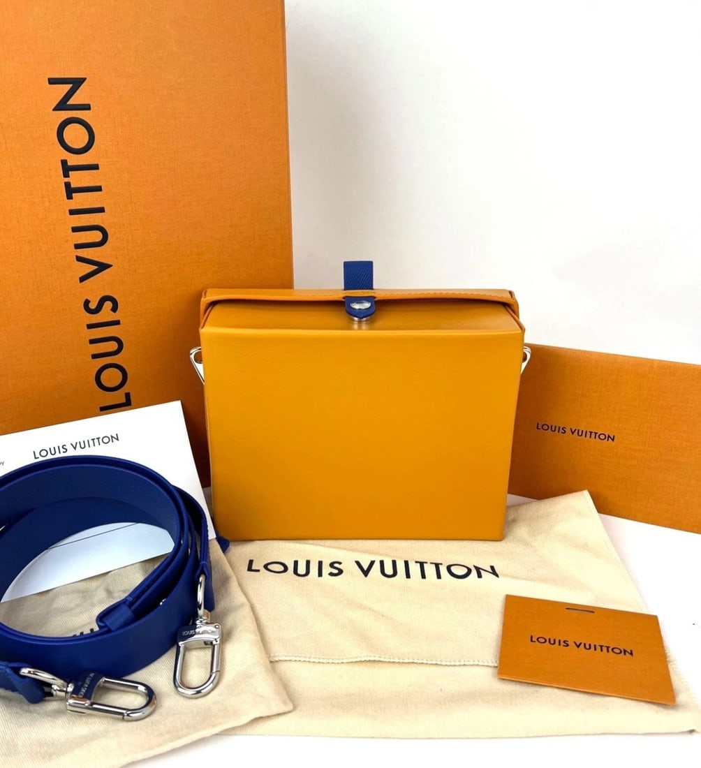 Louis Vuitton Shopper Clutch Leather Orange Clutch Crossbody Bag - 2