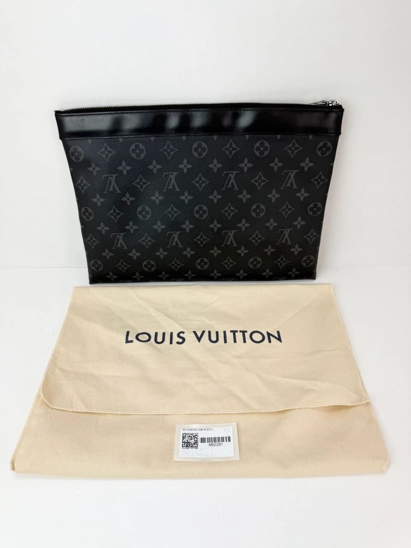 Louis Vuitton Black Monogram Eclipse Discovery GM Pochette Clutch Bag - 2