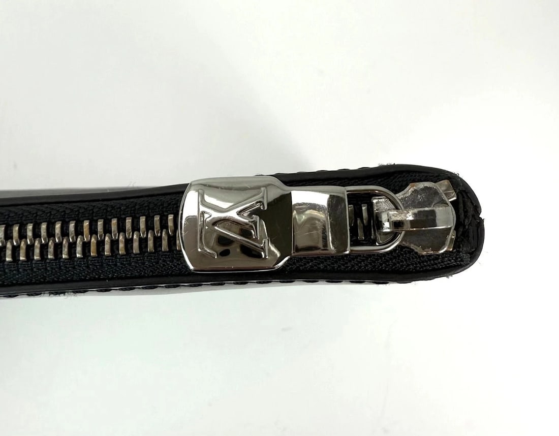 Louis Vuitton Black Monogram Eclipse Discovery GM Pochette Clutch Bag - 7