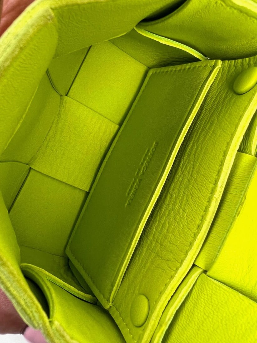 BOTTEGA VENETA Intrecciato Mini Cassette Lime Green Lambskin CrossbodyBag L - 6