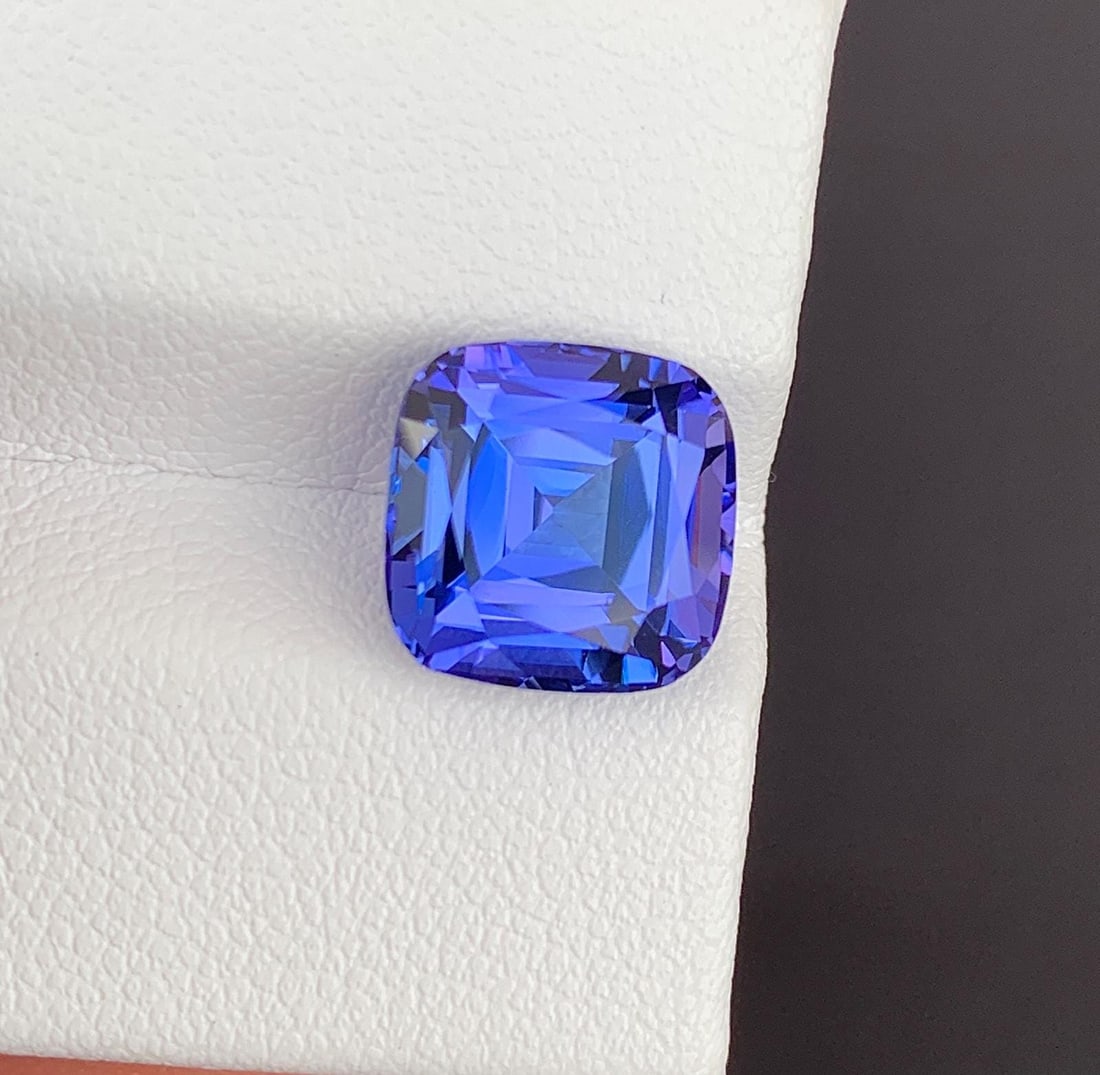 Natural Tanzanite Loose Gemstone Cushion Shape Ring size For Making Jewelry (1 of 4)