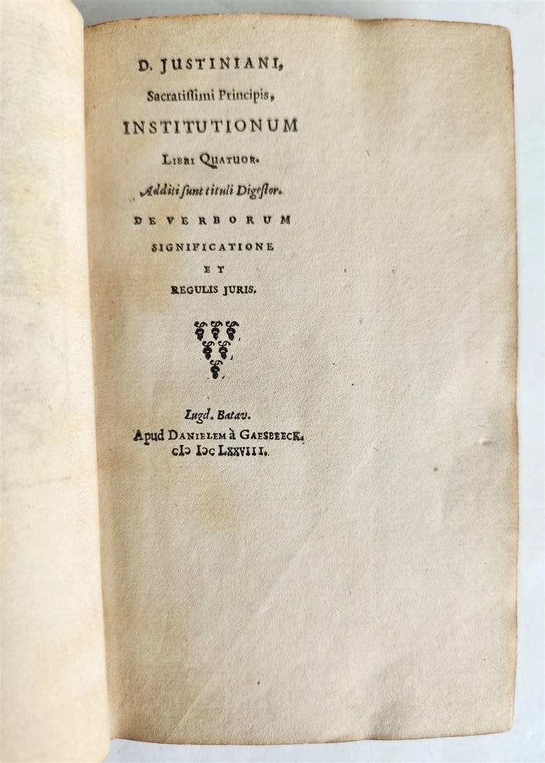 1678 JUSTINIAN LAW BOOK Sacratissimi principis, institutionum antique - 2