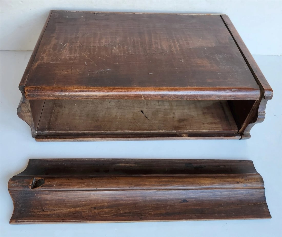 1790 BIBLE BOX HAND CARVED WOOD antique RARE SHAPE - 7