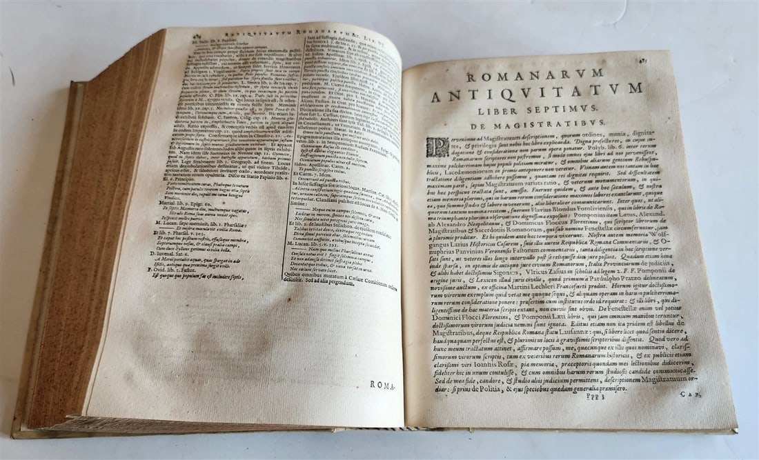1685 ROMAN ANTIQUTIES antique ILLUSTRATED vellum bound in LATIN - 12