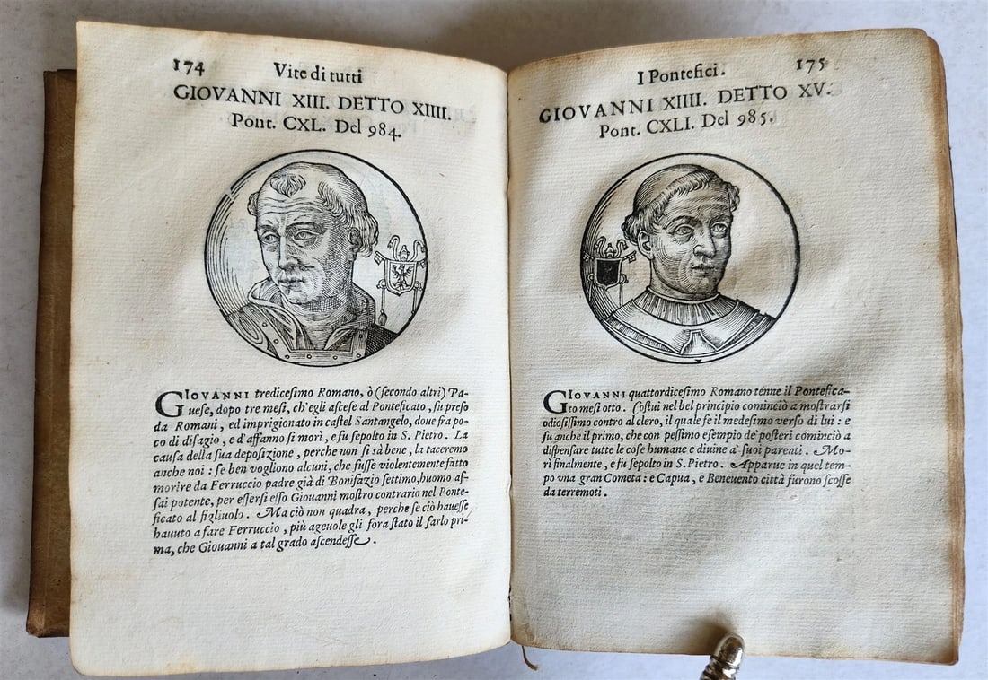 1592 LIVES of POPES ILLUSTRATED w/ 240 WOODCUTS antique 16th CENTURY - 8