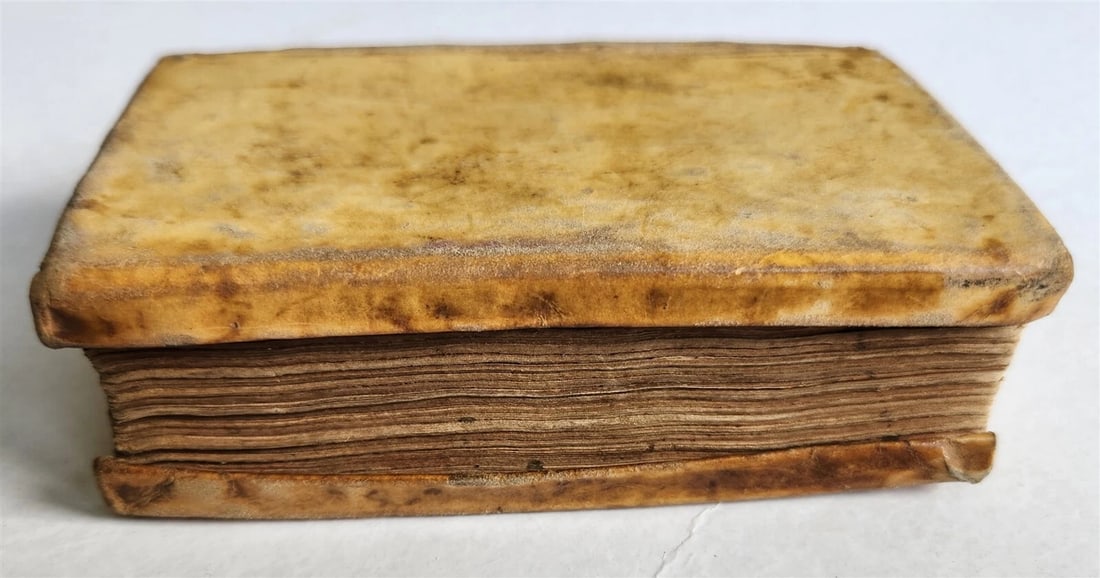 1690 VALERII MAXIMI Dictorum Factorumque Memorabilium antique VELLUM BINDING - 3
