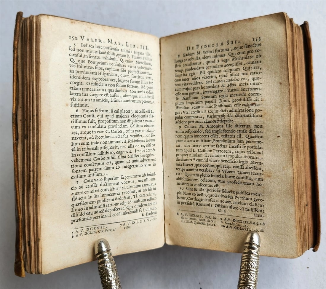 1690 VALERII MAXIMI Dictorum Factorumque Memorabilium antique VELLUM BINDING - 7