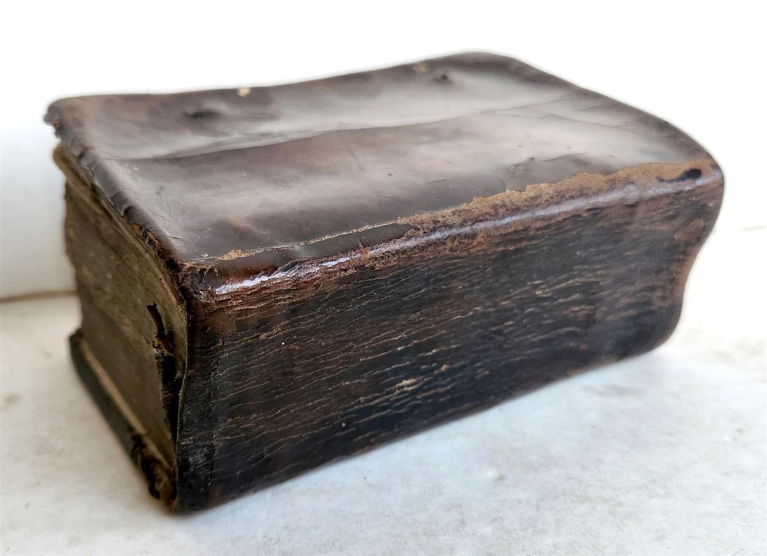 1641 BIBLE in ENGLISH antique New Testament LONDON BARKER & assigns of JOHN BILL - 2