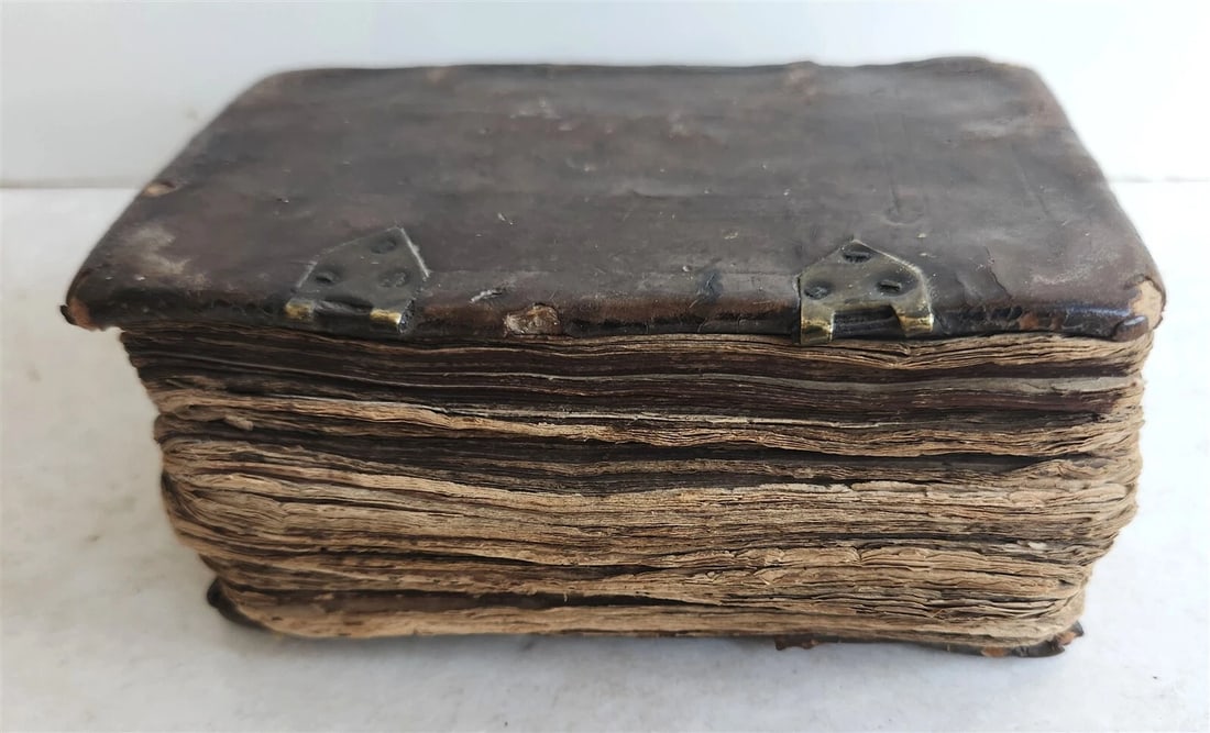 1634 BIBLE in ENGLISH antique New Testament LONDON BARKER & assigns of JOHN BILL - 3