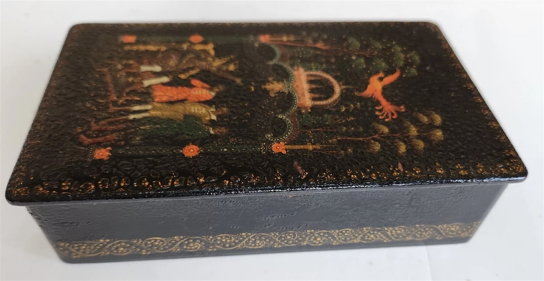 RUSSIAN PALEKH SCHOOL AMAZING QUALITY VINTAGE pre-WAR LACQUER BOX - 4