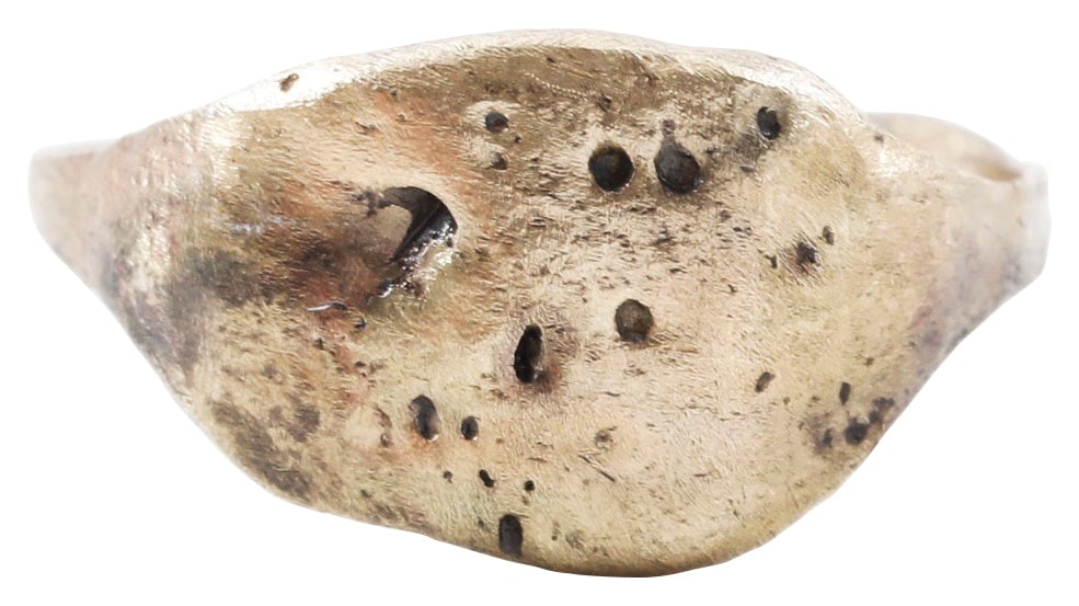 ROMAN SIGNET RING 3RD-6TH CENTURY AD, SIZE 6 1/2: Size 6 1/2 Hand crafted with 1.9mm rounded section band, expanded at the shoulders. Oval bezel inscribed with a figure serving as a signet, now indistinguishable from degradation from burial. Early Ch