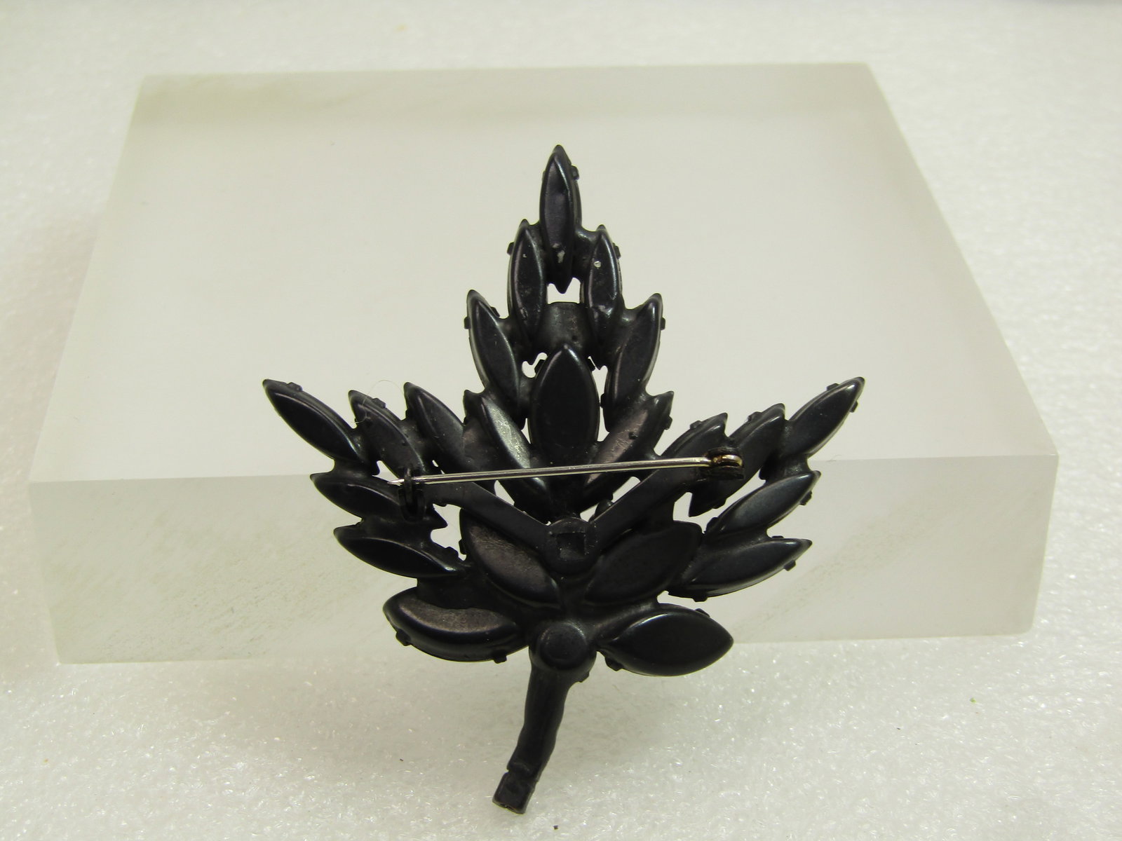 Vintage Black Rhinestone Leaf Brooch, 1940's-1960's - 4