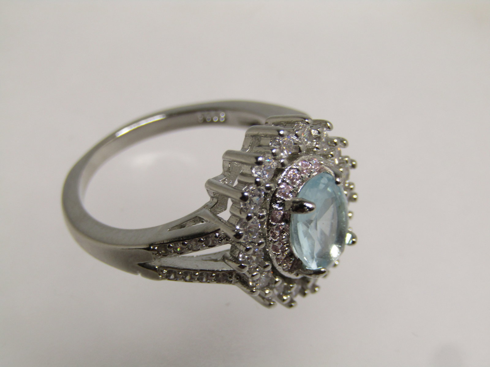 Costume Blue/Clear Glass Ring, Cocktail, Sz. 7. Silver Tone - 4