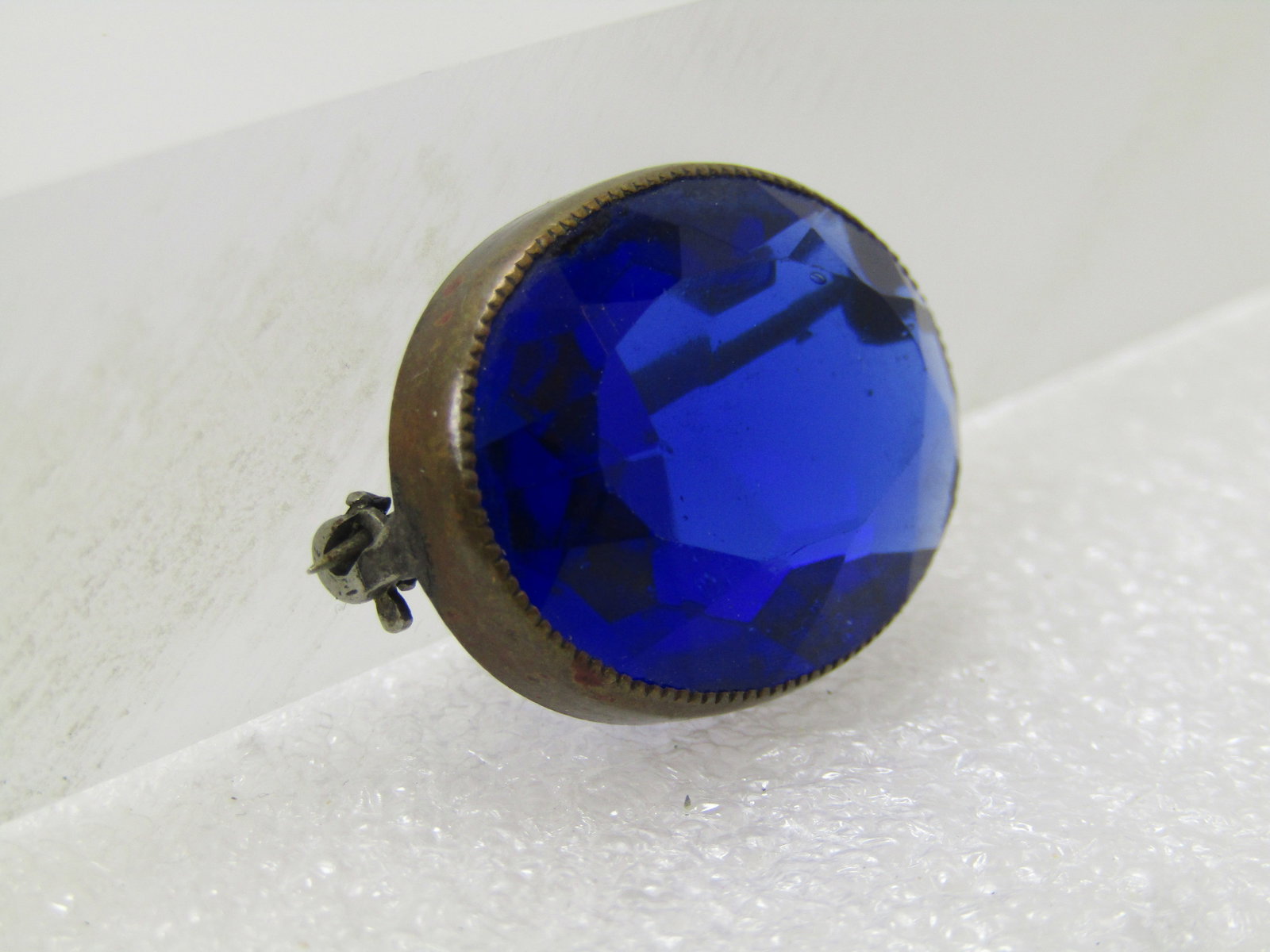 Vintage Brass Blue Glass Brooch, Faceted, 1940's - 3
