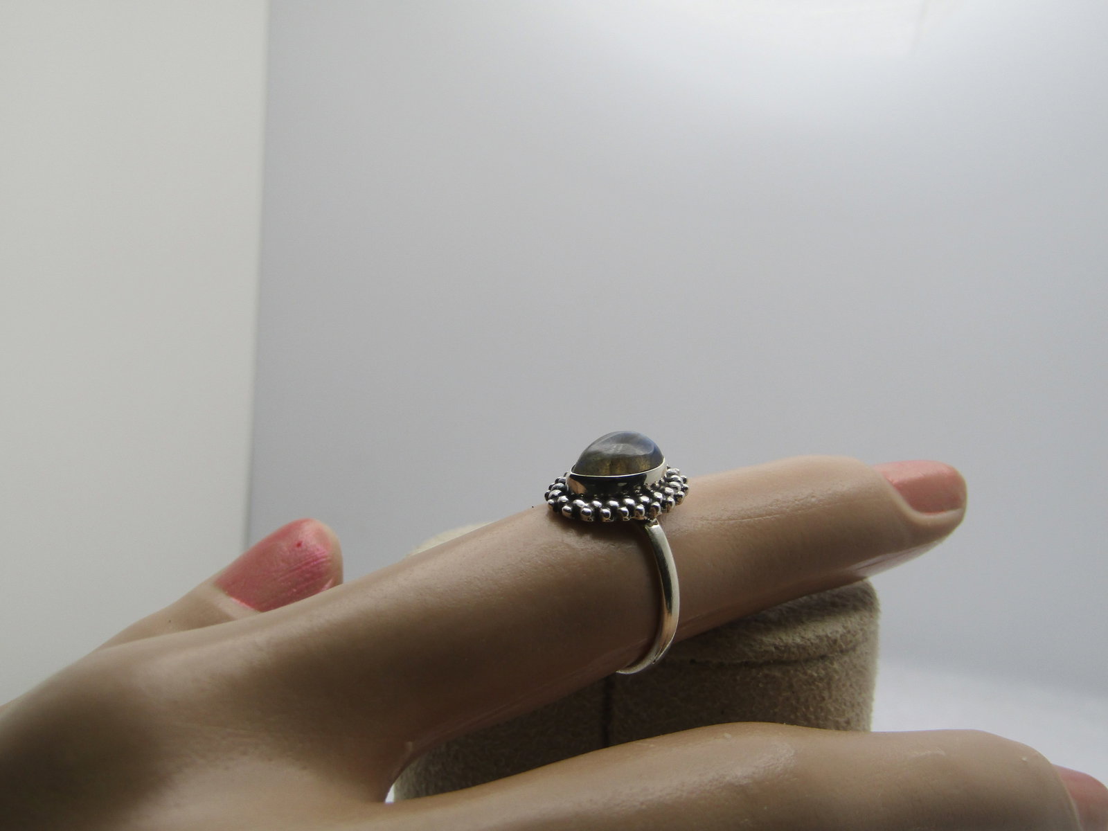 Sterling Labradorite Ring, Sz. 5.5, Southwestern Themed - 7