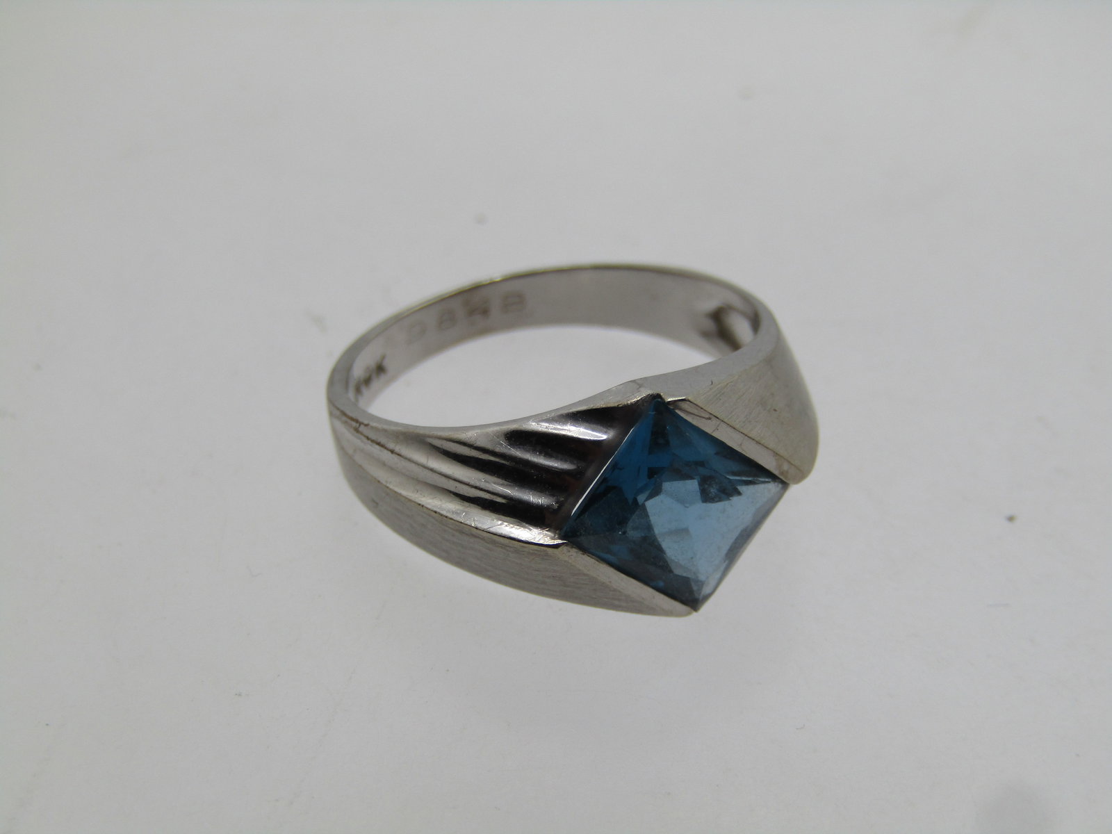 Vintage 14kt Blue Topaz Ring, Sz. 6.75, White Gold Unisex, 1960's-1970's - 5
