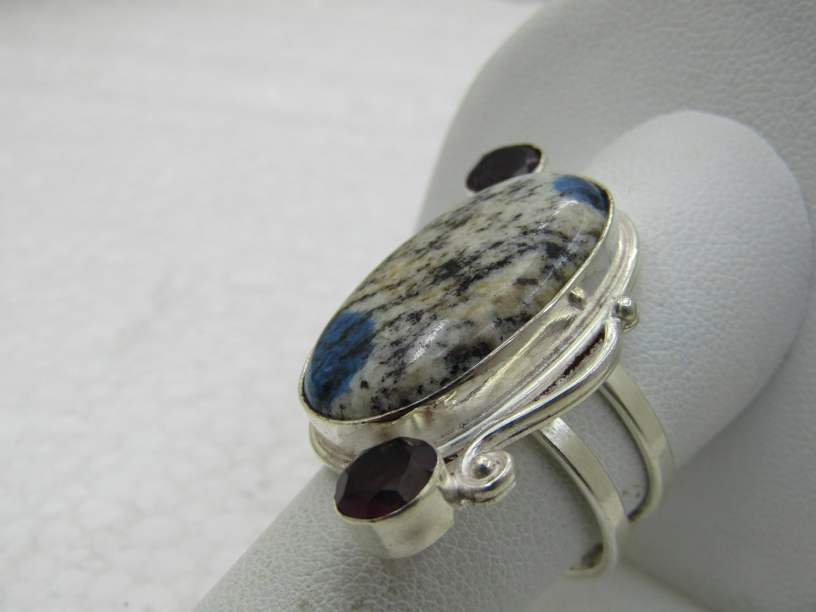 Sterling Silver Southwestern Contemporary Ring, Amethyst & Dyed Howlite, Sz. 9.5 - 4
