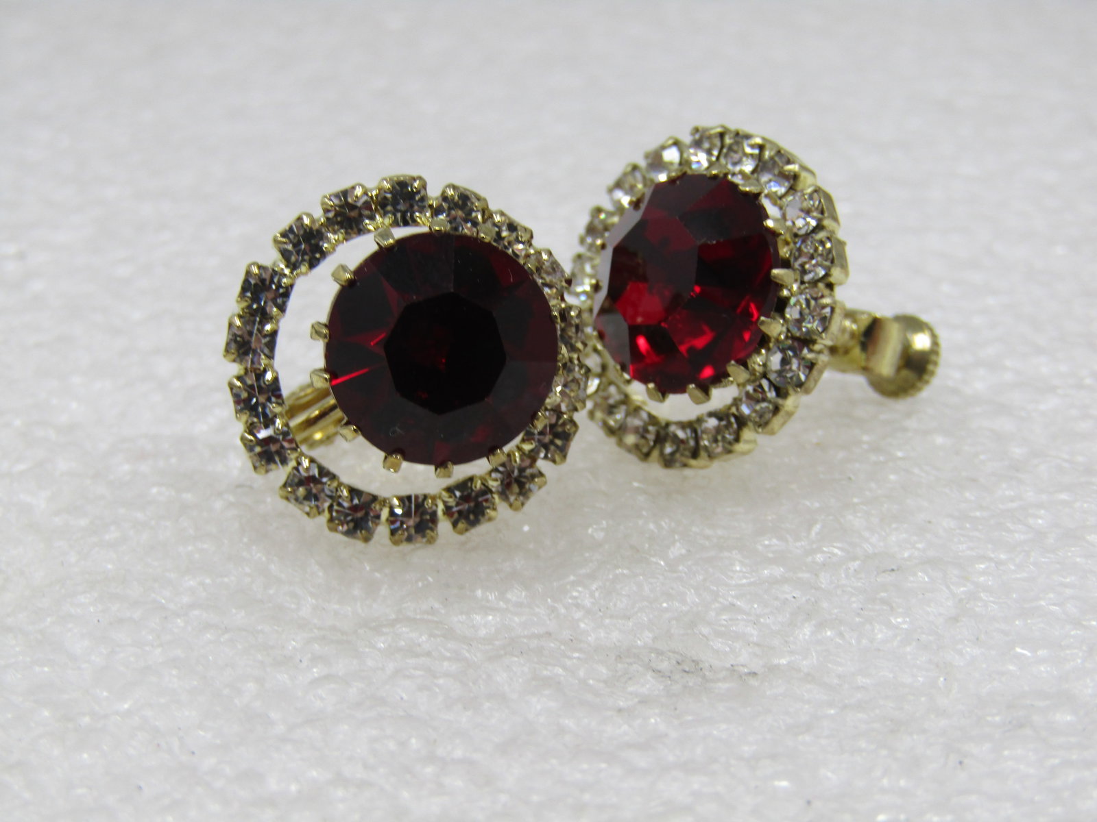 Vintage Red Clear Rhinestone Earrings, Hinged Screwback - 2
