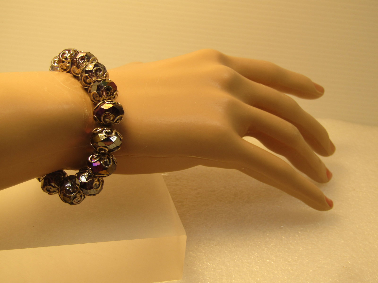 Vintage Purple AB Crystal Beaded Bracelet, Filigree Accents, Stretch, 1980's-1990's - 5