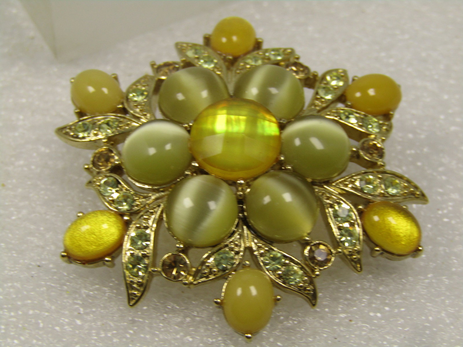 Vintage Yellow Rhinestone & Cateye Brooch, 1970's-1980's - 6