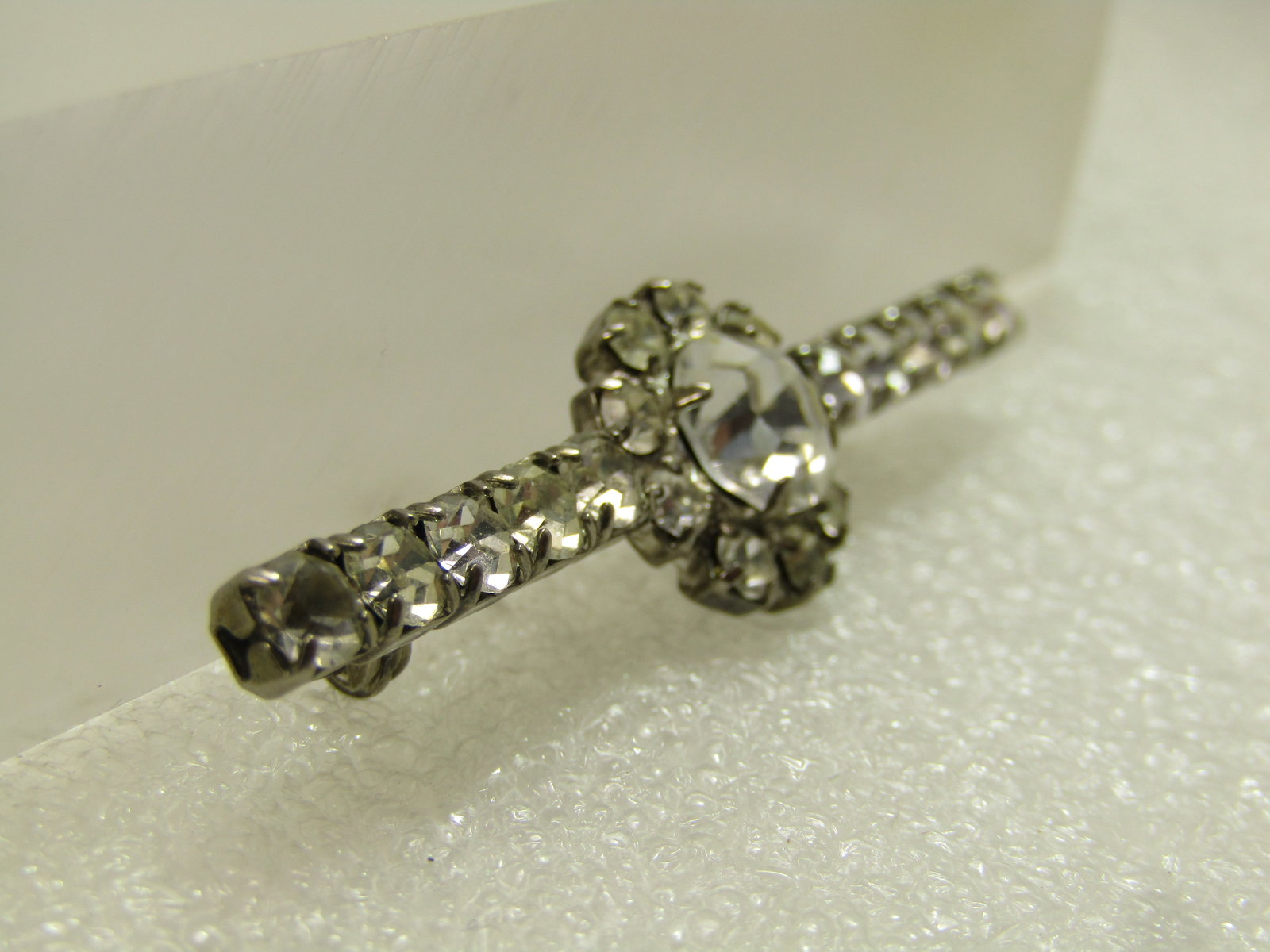 Vintage Clear Rhinestone Bar Brooch, Mid-Century - 3