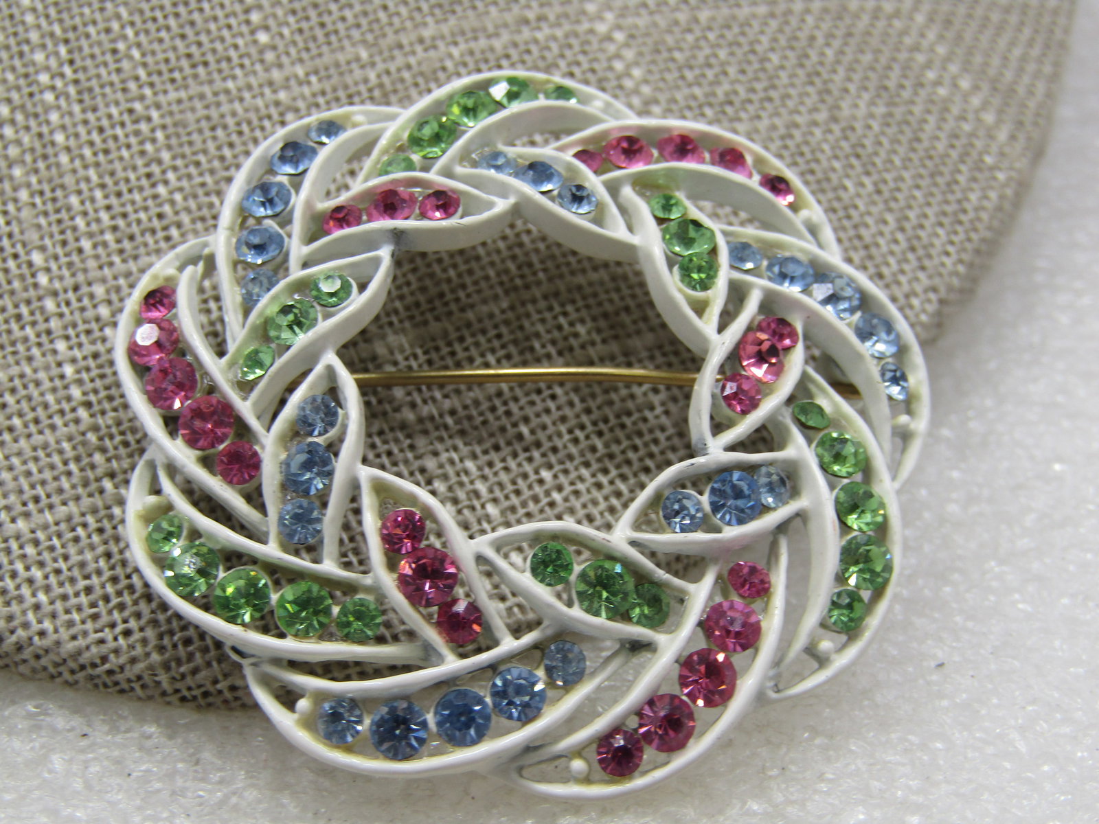 Vintage Pastel Rhinestone White Enameled Brooch, 1960's-1970's - 3