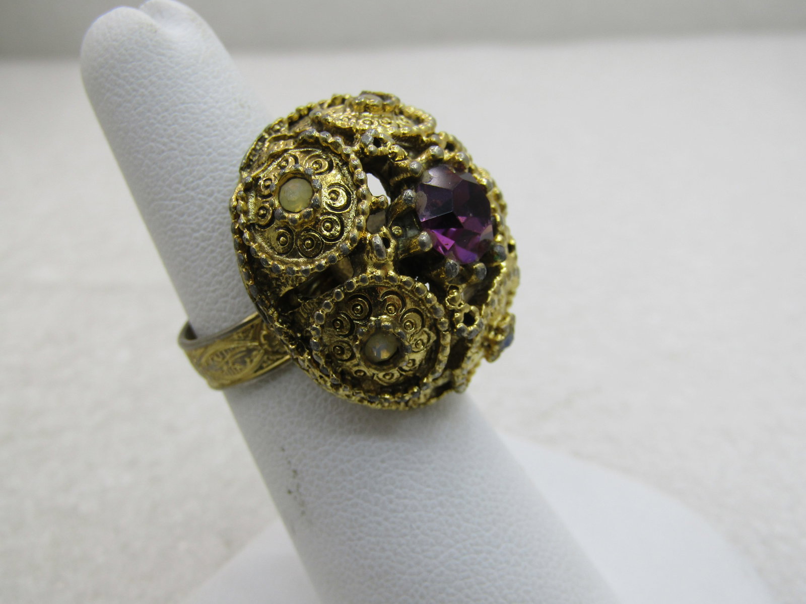 Vintage Victorian Themed Ring, Rhinestone Accents, Adjustable Sz. 7 to 10 - 2