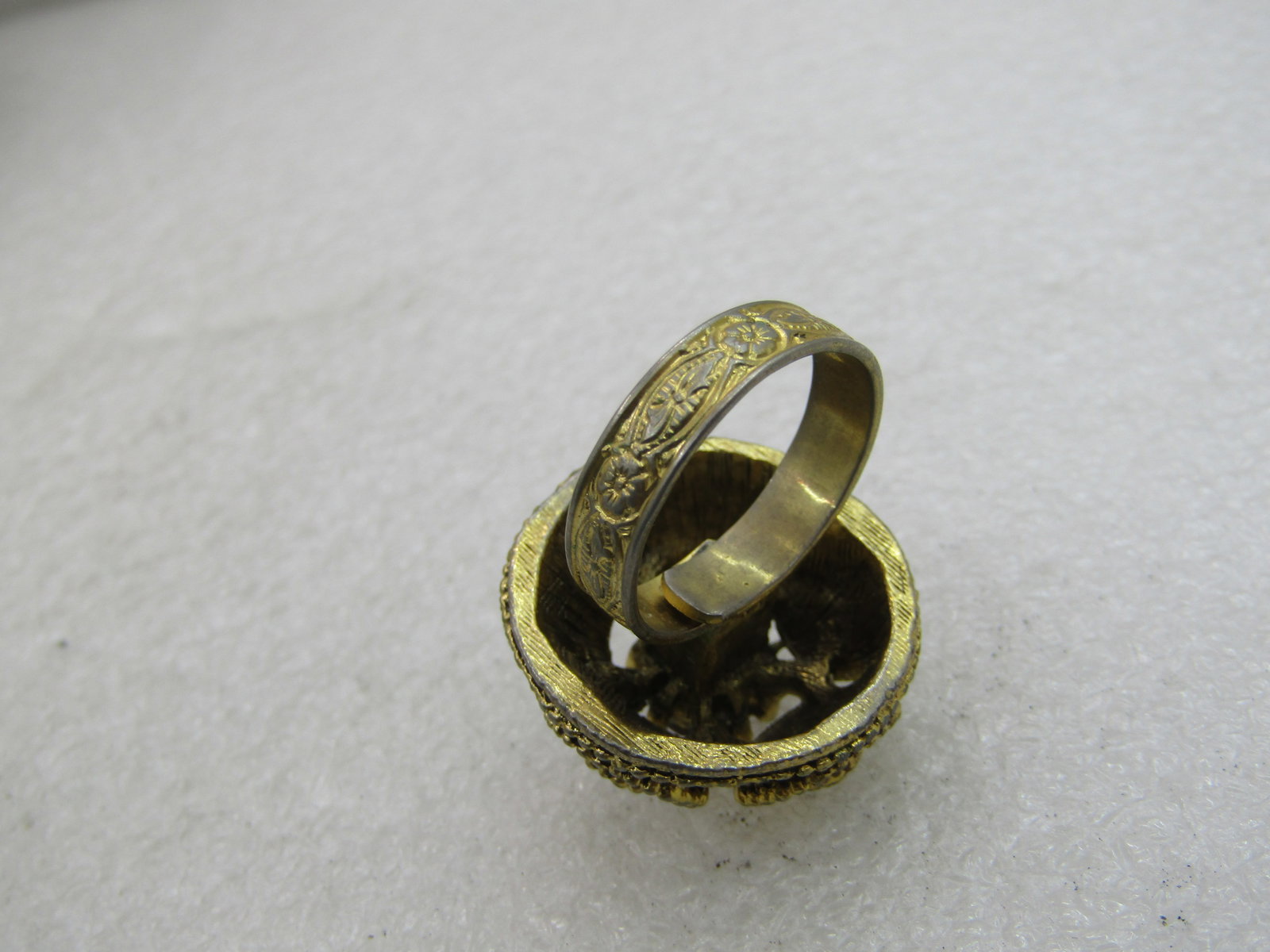 Vintage Victorian Themed Ring, Rhinestone Accents, Adjustable Sz. 7 to 10 - 5