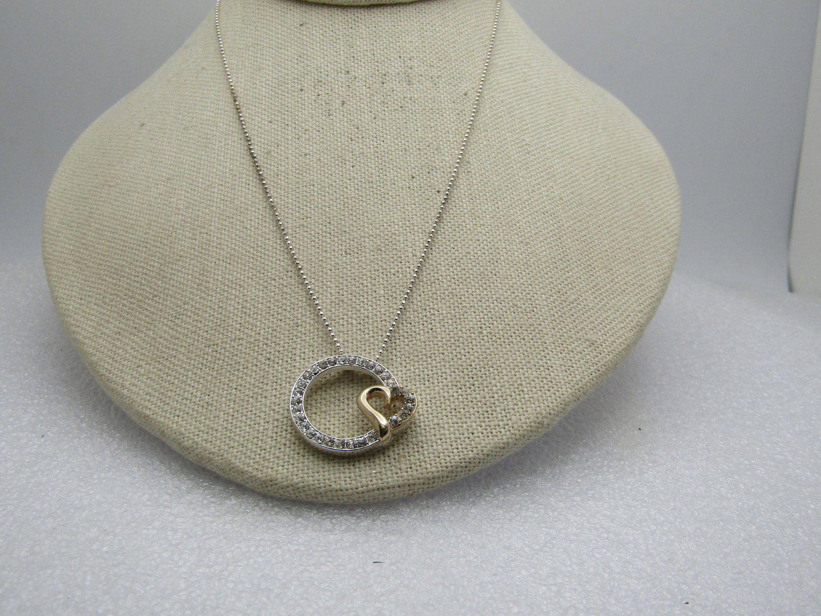 Vintage Silver Tone Rhinestone Heart Necklace 16"-18" - 2